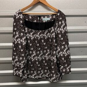 Tuckernuck Puff Sleeve Square Neck Floral Top‎ Size XXL Feminine Office Blouse